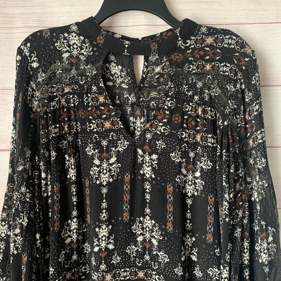 Gimmicks Boho Black White Floral Tunic Blouse High Low Keyhole Embroidery Size S - Picture 2 of 16
